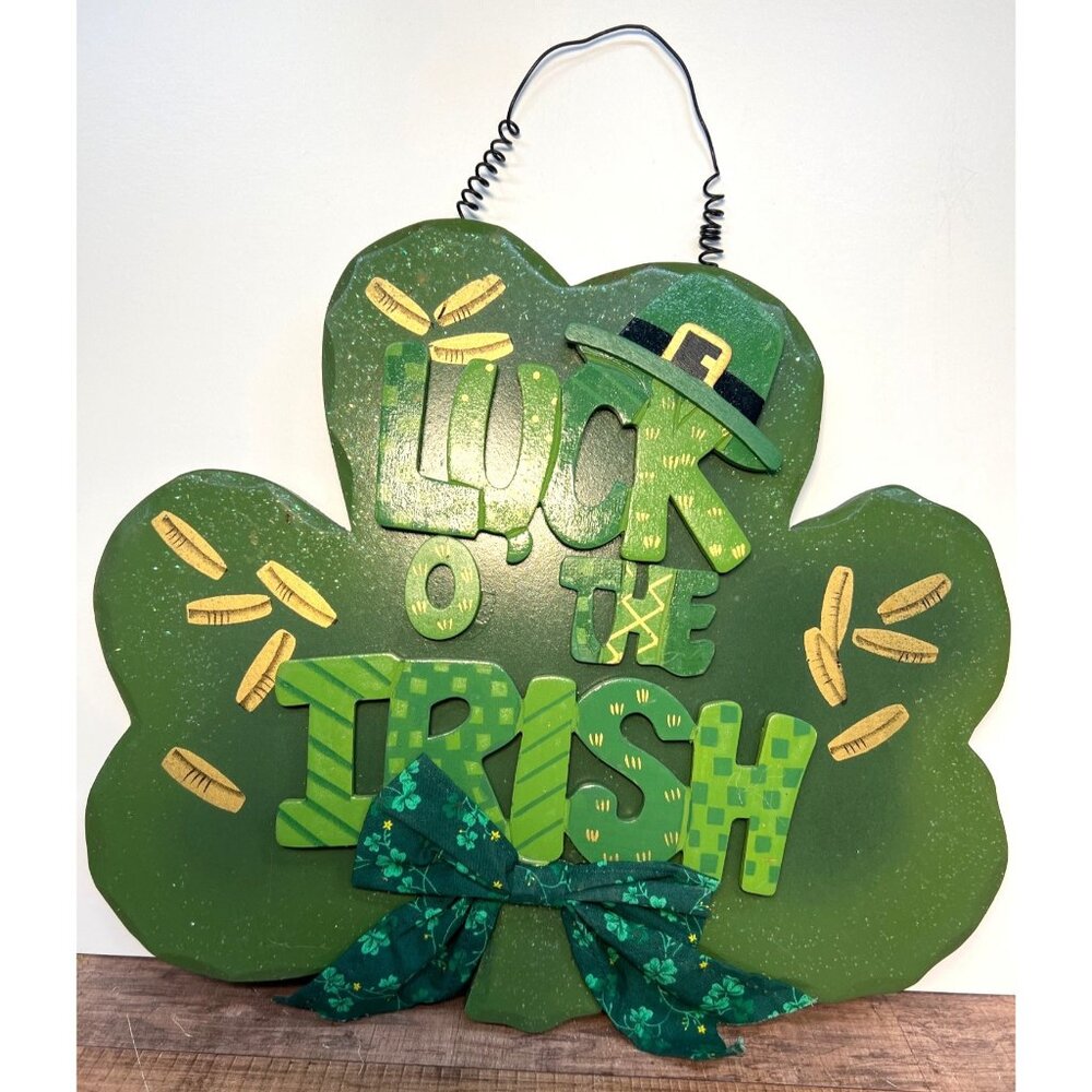 Luck O The Irish Shamrock Wall Hanging With Bow & Hat Accents St. Patricks Day